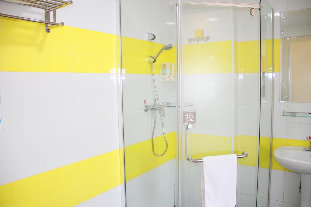 ホテル 7Days Premium Guangzhou Tianhe Shipaiqiao 部屋 写真