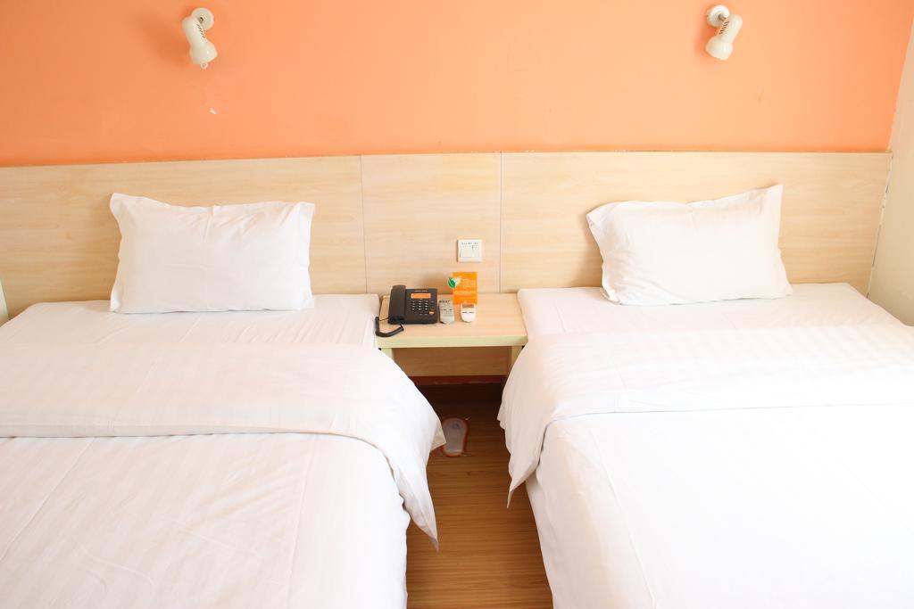 ホテル 7Days Premium Guangzhou Tianhe Shipaiqiao 部屋 写真
