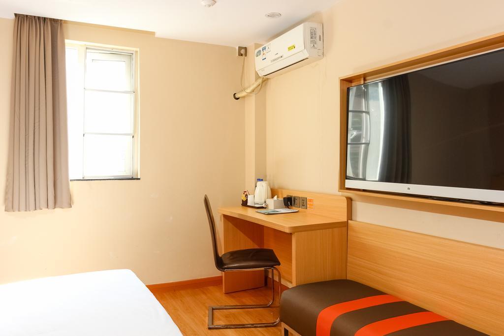 ホテル 7Days Premium Guangzhou Tianhe Shipaiqiao エクステリア 写真